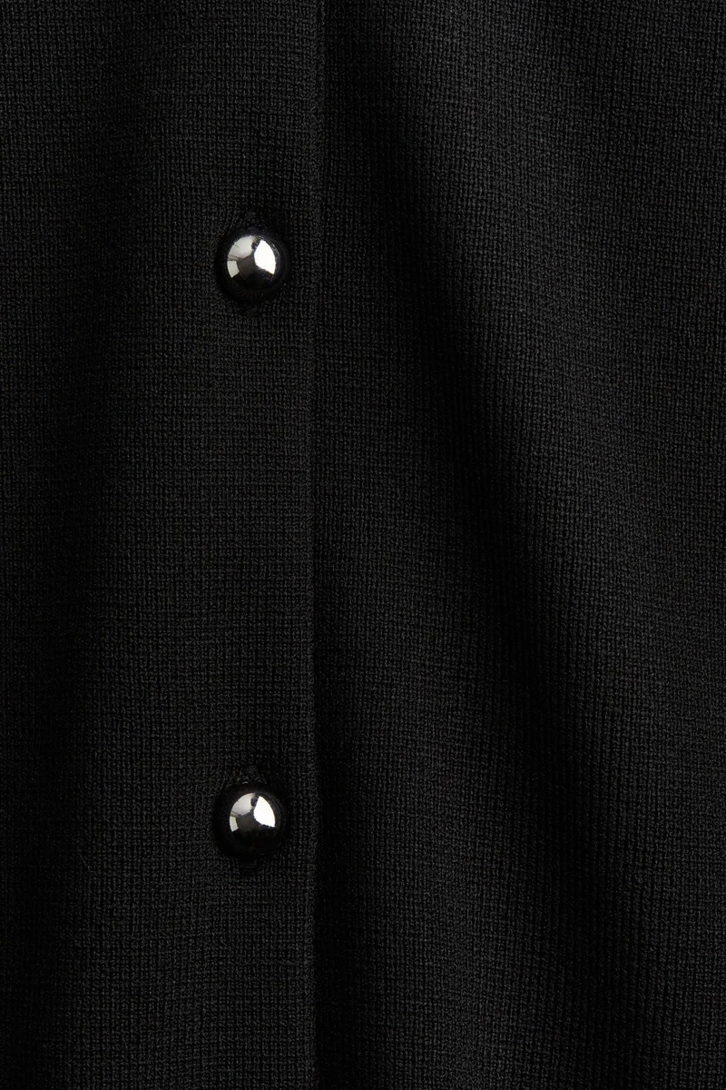 اتش اند ام فيست بزر أمامي