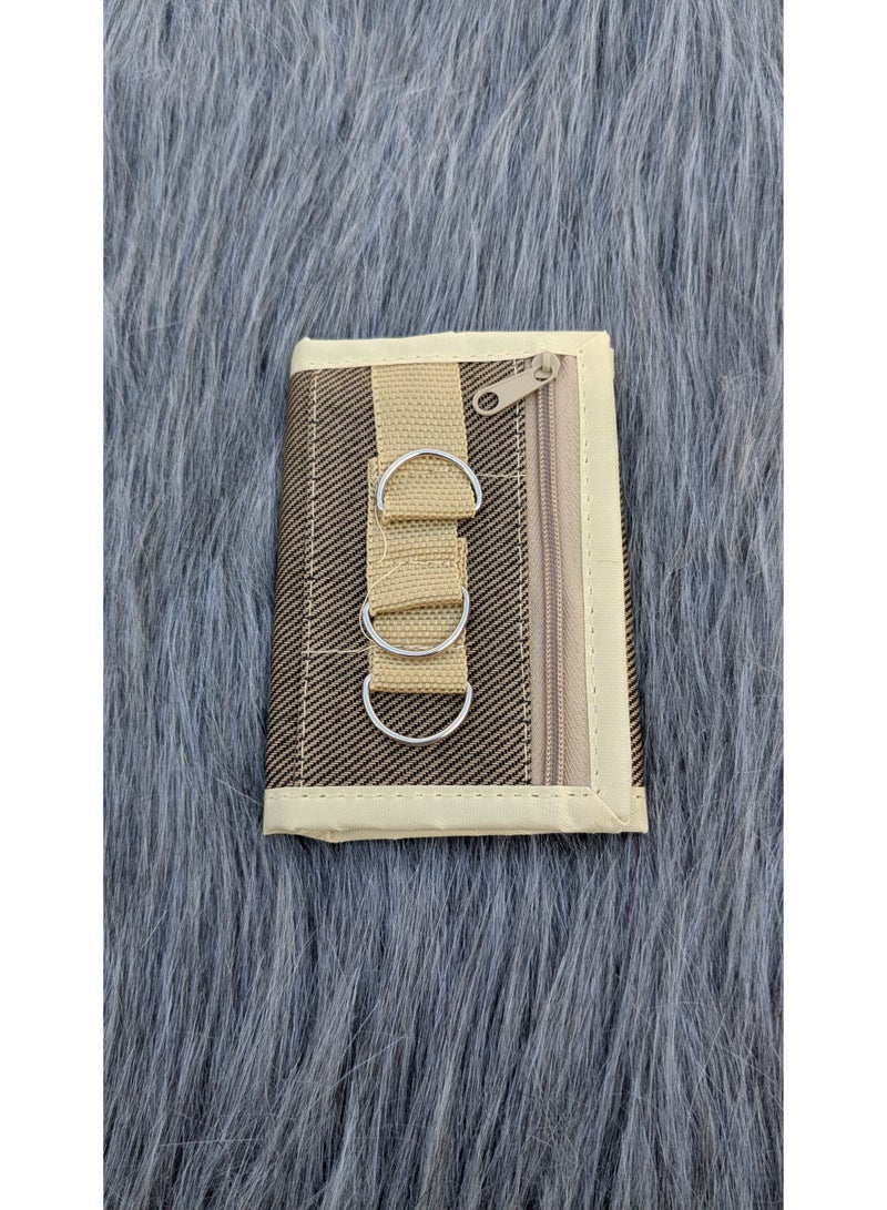 محفظة من الجينز كلاسكية بلمسة شبابية | مثالية للاستخدام اليومي والسفر | متعددة الجيوب وخفيفة الوزن - Image 2