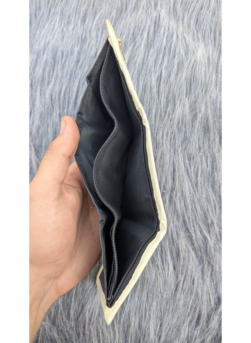 محفظة من الجينز كلاسكية بلمسة شبابية | مثالية للاستخدام اليومي والسفر | متعددة الجيوب وخفيفة الوزن - Image 4