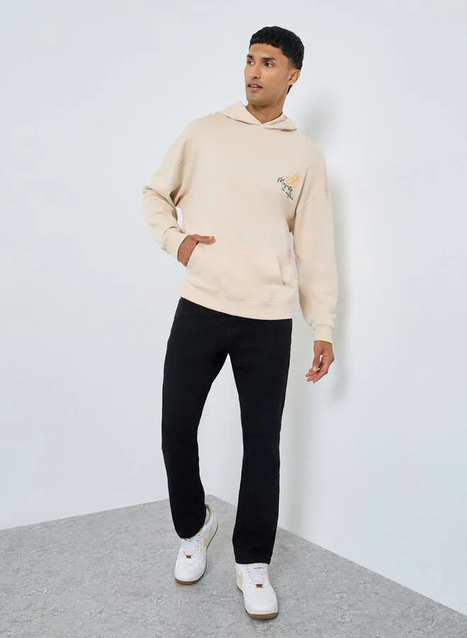 Styli Men Off White Horse Print Oversized Hoodie