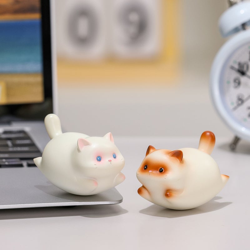 Cute Furry Cat Wobble Toy Resin Figurine Desk Decor - Image 4