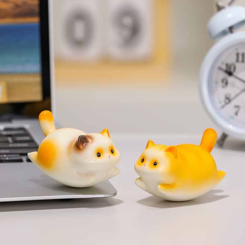 Cute Furry Cat Wobble Toy Resin Figurine Desk Decor - Image 3