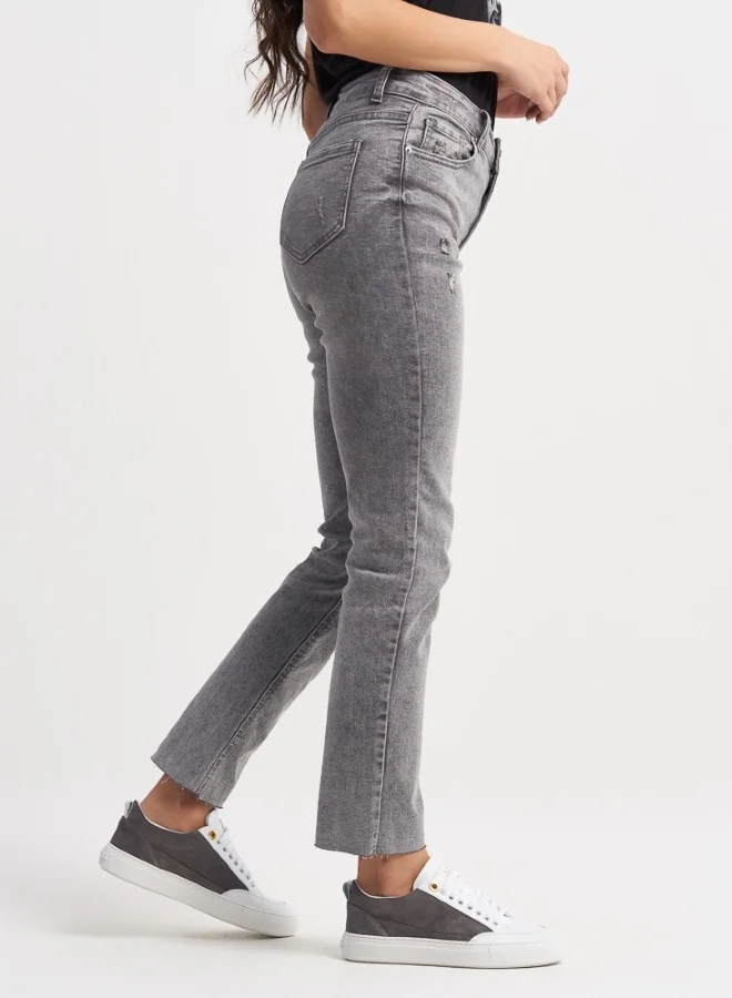 هايليز Gray Washed Slim-Fit Jeans