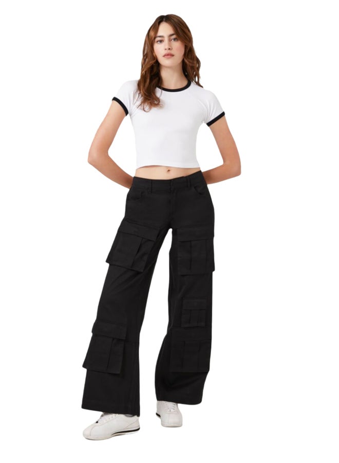 FOREVER 21 Twill Wide-Leg Cargo Pants - Image 1
