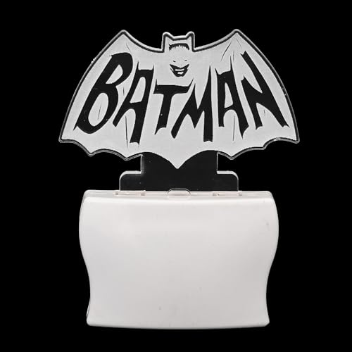 Somil Batman 3D Illusion LED Plug & Play Wall Lamp, Self Color Changing, Dia: 5 X 10 X 5 Cm - Image 1