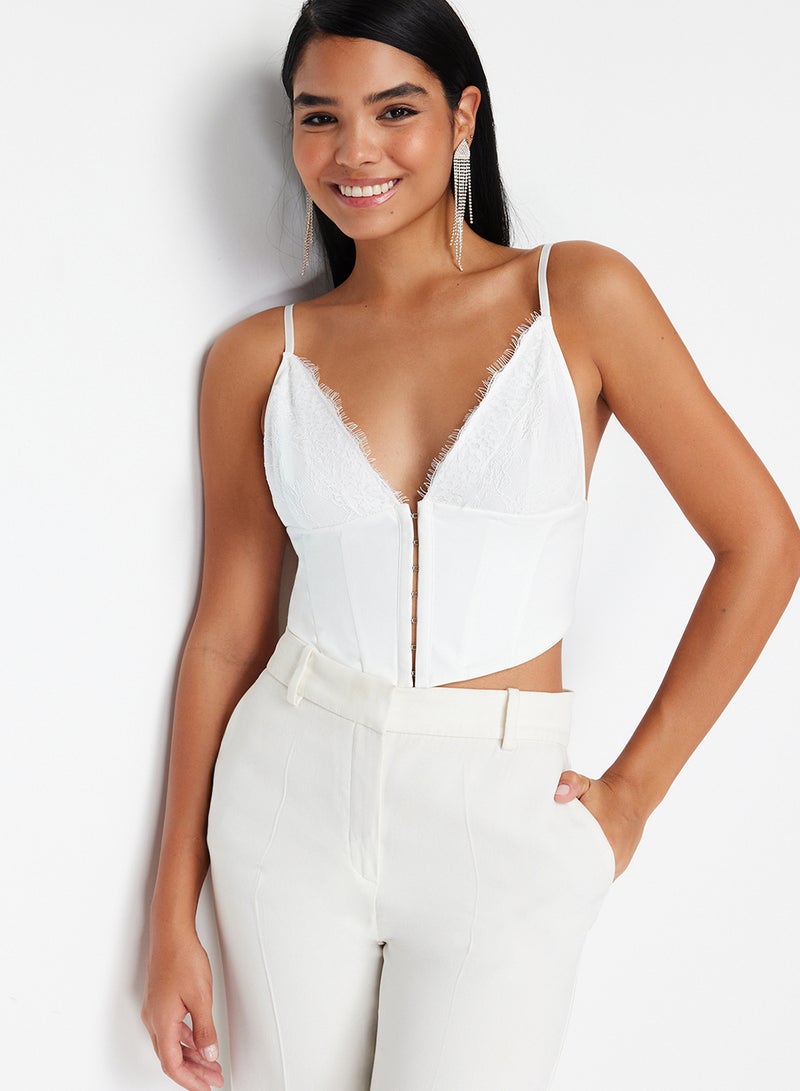 trendyol Bridal White Crop Lined Woven Lace Bustier - Image 1