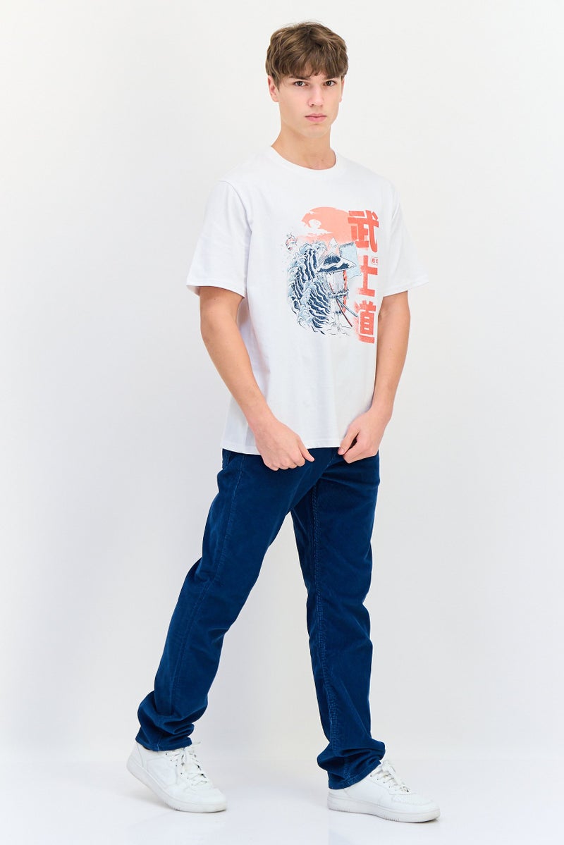 YOTO تي شيرت رجالي بأكمام قصيرة وياقة دائرية بطباعة جرافيك، أبيض - Image 2