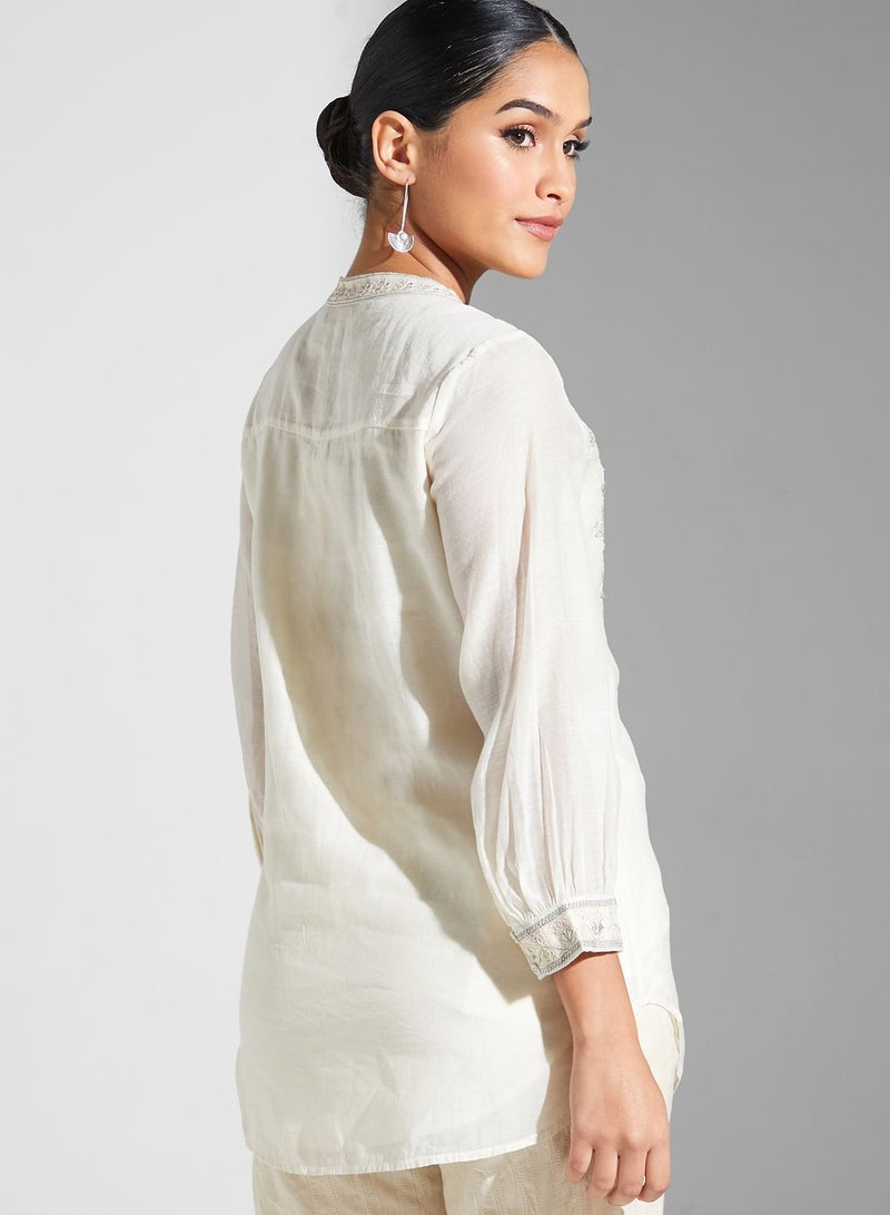 ريتو كومار بلوزة بطبعة وياقة مميزة - Image 2