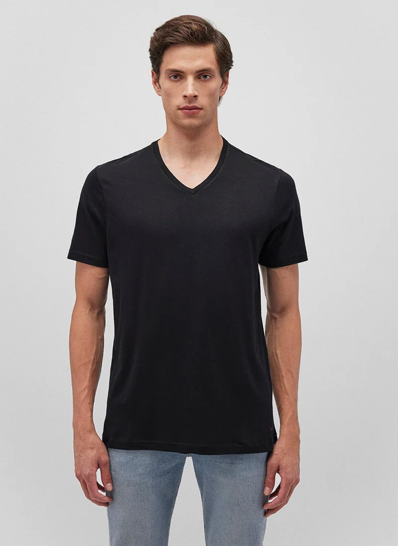 مافي V Neck T-shirt
