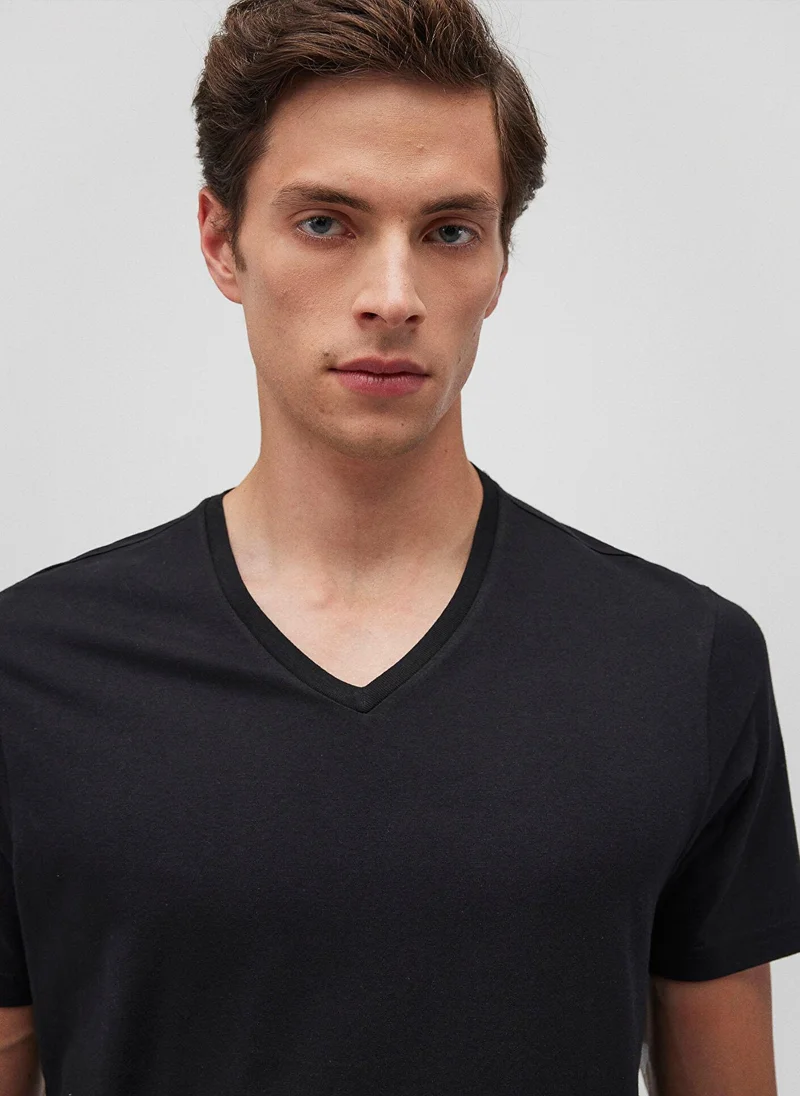 مافي V Neck T-shirt