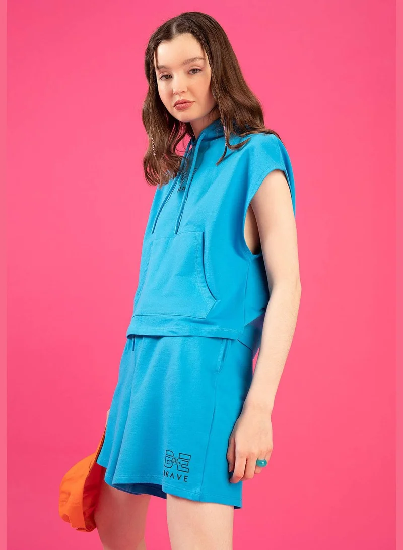 DeFacto Regular Fit Sleeveless Kangaroo Pocket Hoodie