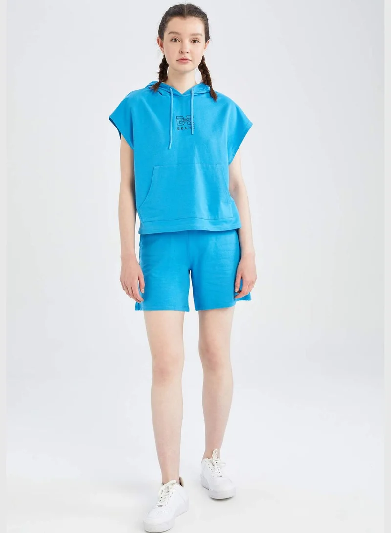 DeFacto Regular Fit Sleeveless Kangaroo Pocket Hoodie