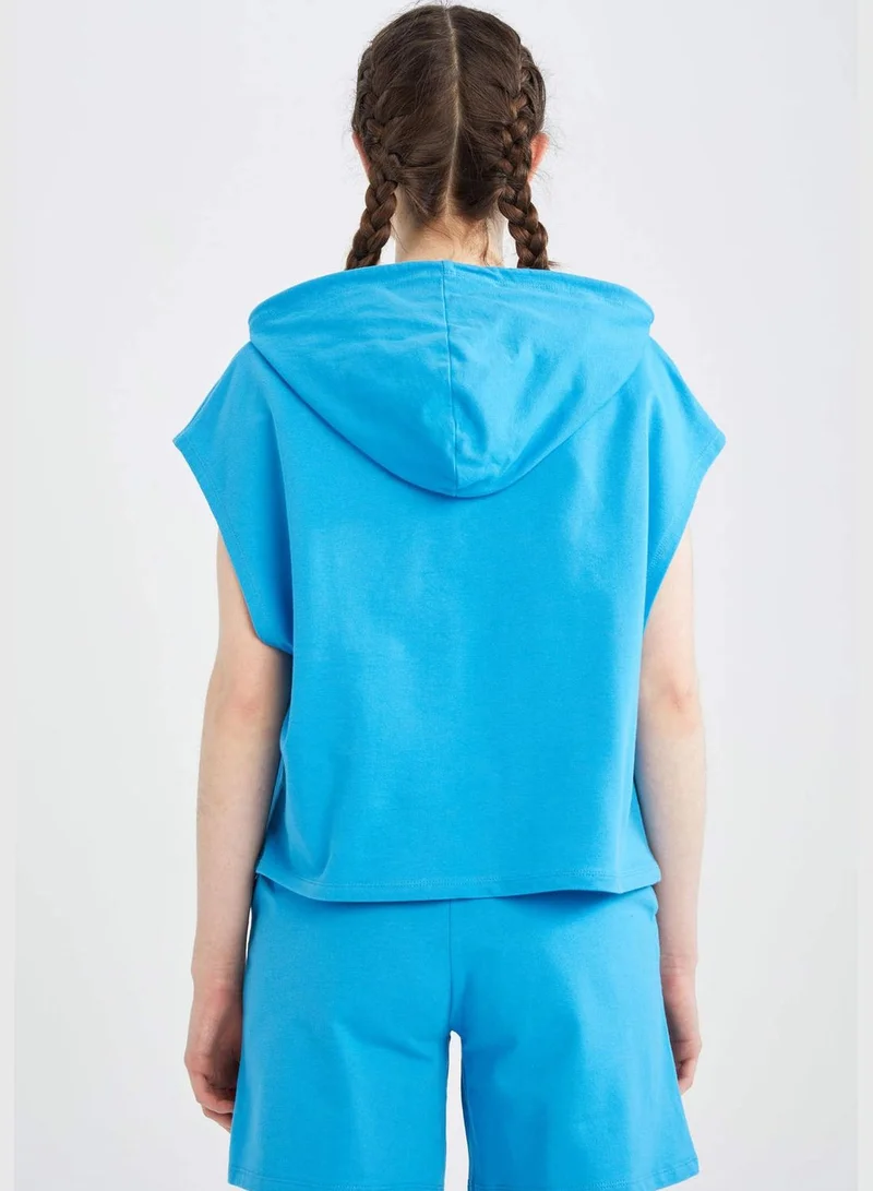 DeFacto Regular Fit Sleeveless Kangaroo Pocket Hoodie