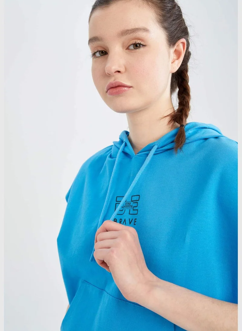 DeFacto Regular Fit Sleeveless Kangaroo Pocket Hoodie