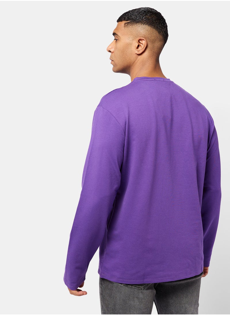 OR - T-shirt Metaverse With Swirl Effect - Image 1