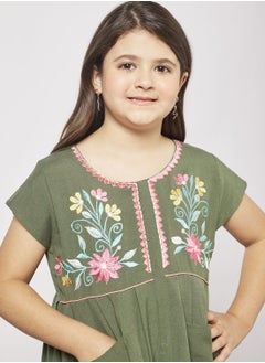 HANA & SARA Kids Embroidered Detail Jalabiya  - Image 3