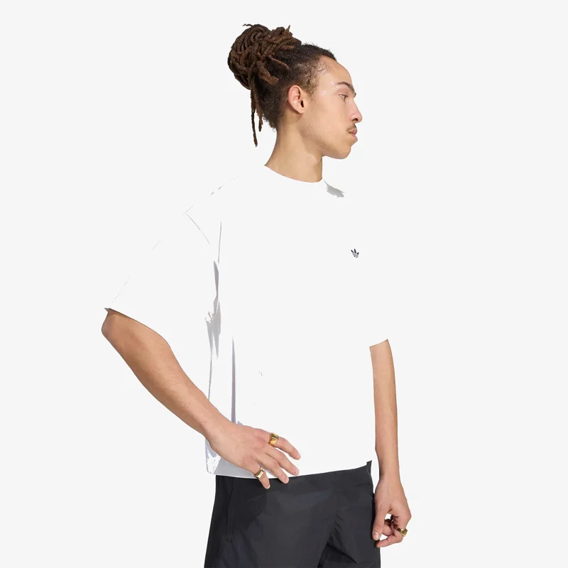 Adidas Originals  TREFOIL ESSENTIALS OVERSIZED T-Shirt for Men | Best Price UAE
