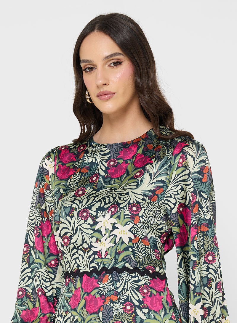 هوب اند ايفي فستان بياقة مفتوحة وطبعة زهور وربطة - Image 3