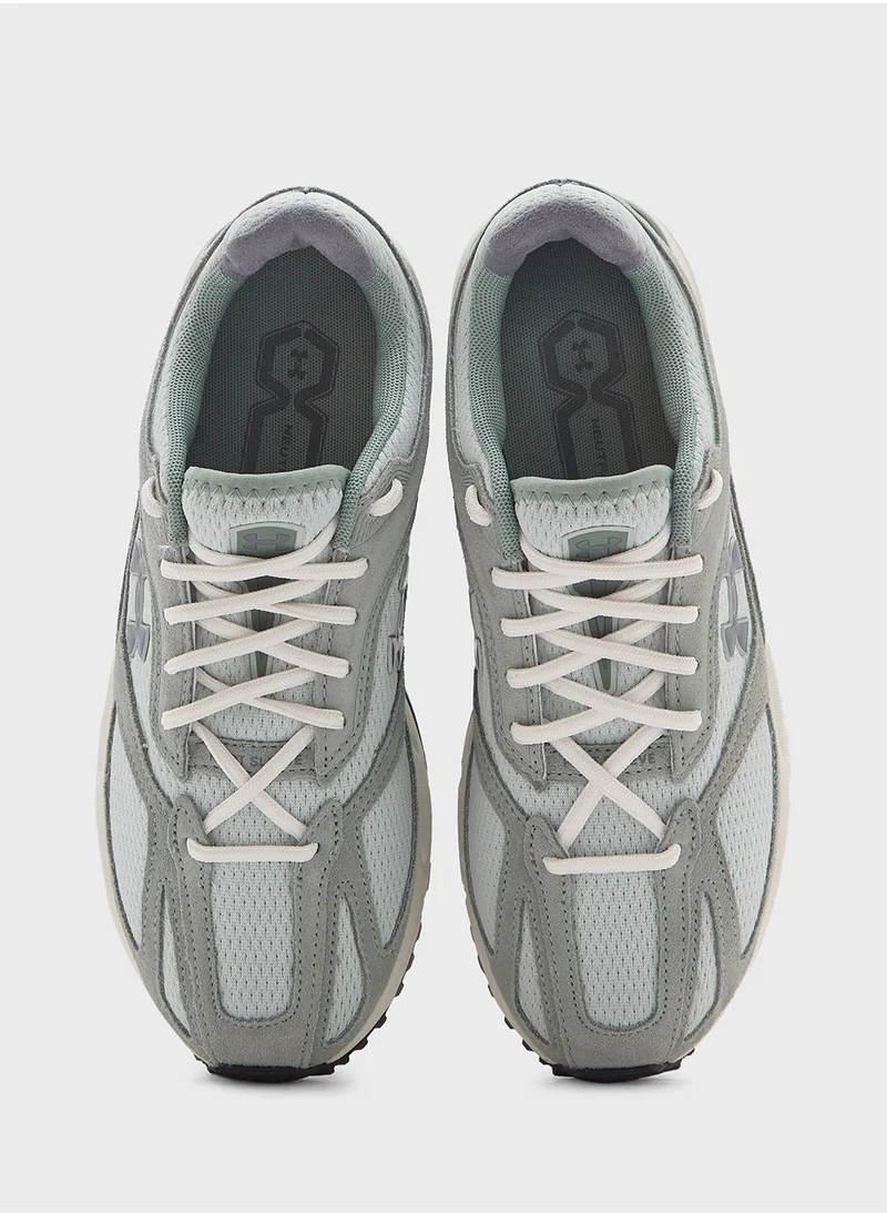 UNDER ARMOUR Unisex UA Apparition Shoes
