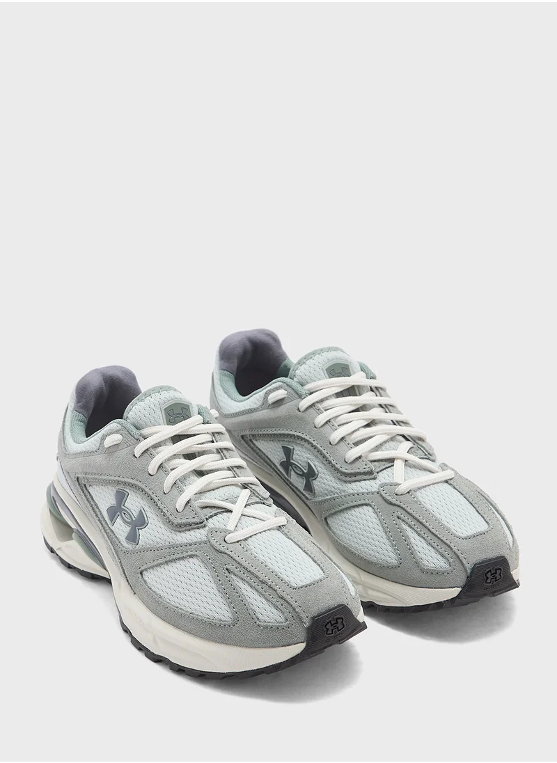 UNDER ARMOUR Unisex UA Apparition Shoes