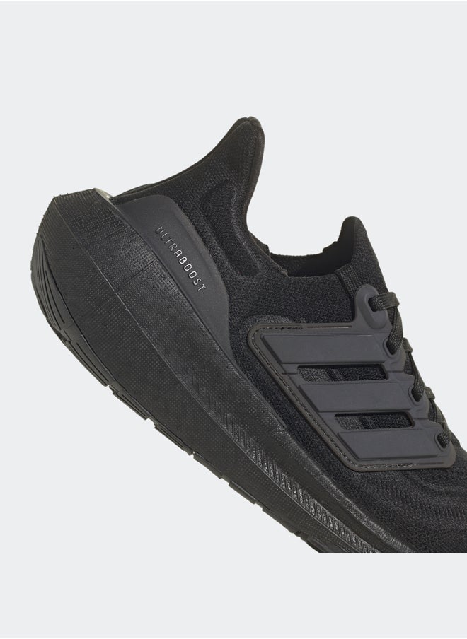 Adidas - حذاء الركض الخفيف Ultraboost - Image 1