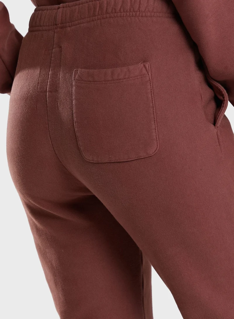 Champion Logo Cuffed Sweatpants