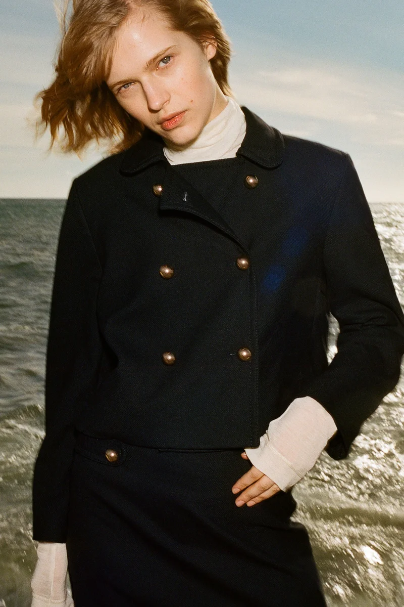 اتش اند ام سترة مزدوجة الصدر