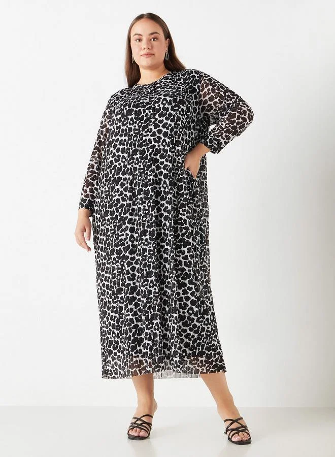 Ulla Popken Plus Size Ulla Popken All-Over Animal Print Midi Dress with Long Sleeves
