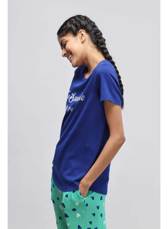 نسيسيرا Snuggle is real Blue Top