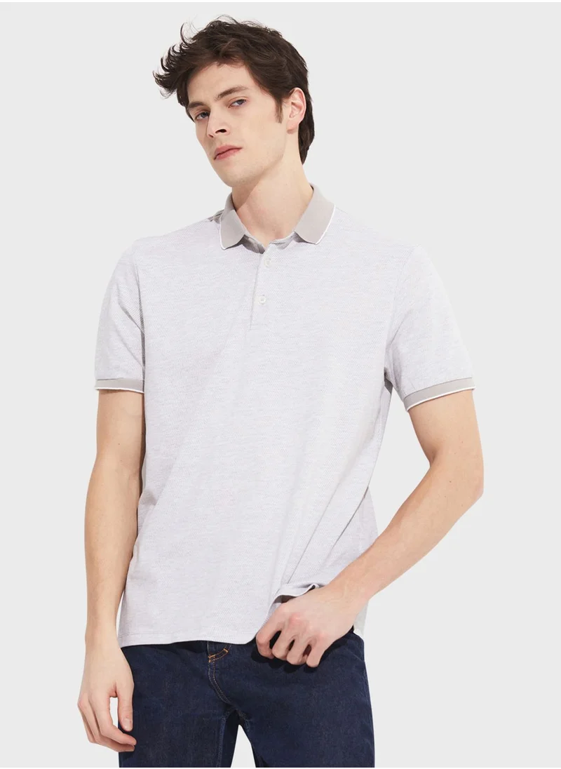 JUNE Essential Slim Fit Polo