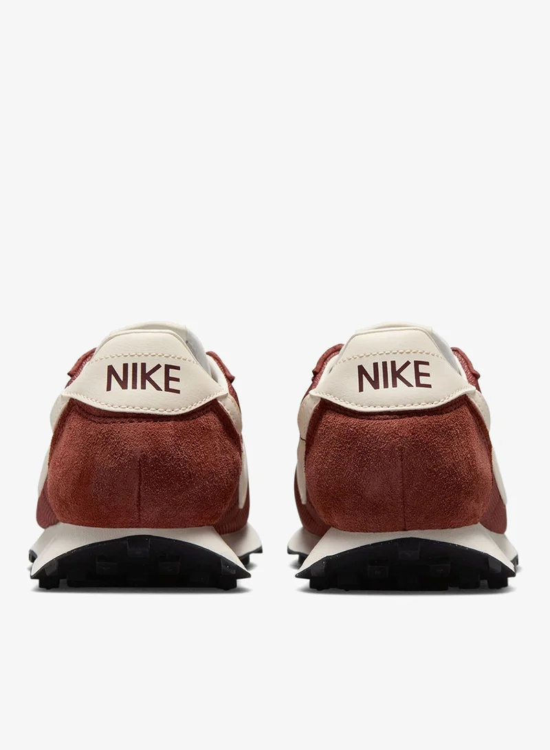 نايكي إل دي ١٠٠٠