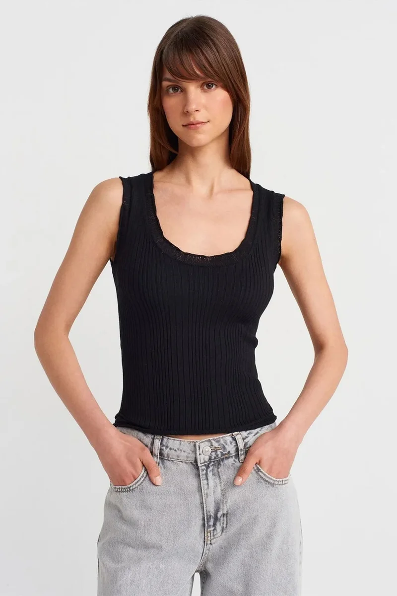 DILVIN Ribbed Sleeveless Cami Blouse