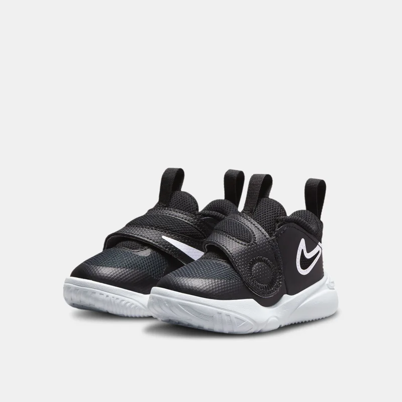 Nike Kids' Team Hustle D 11 Shoes