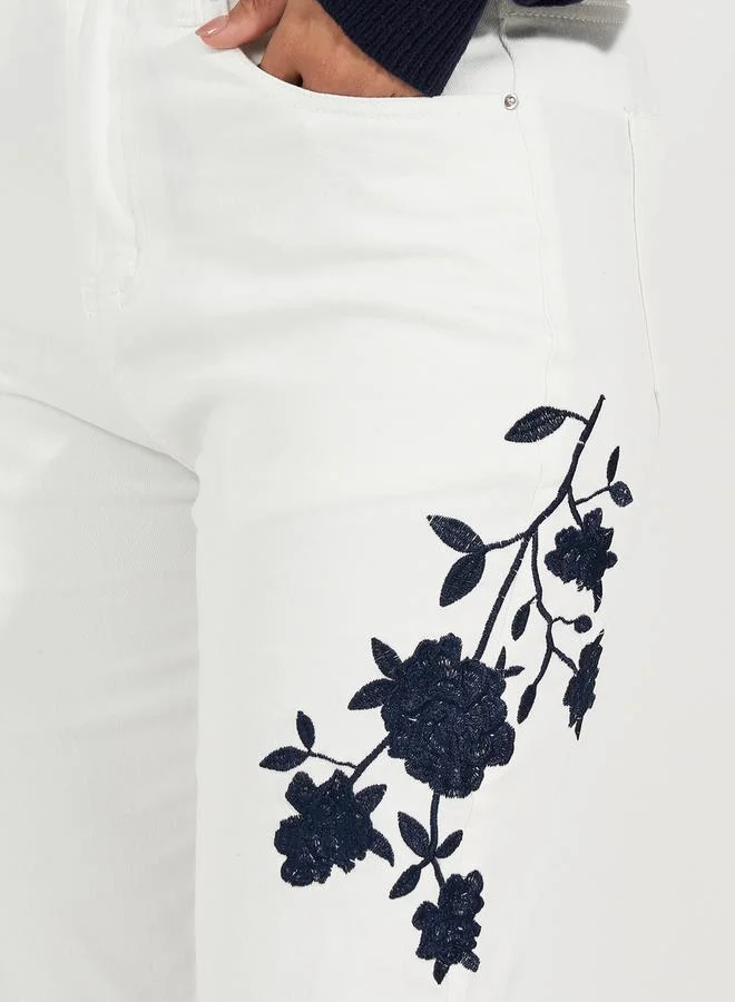 Styli High Rise Tapered Mom Fit Jeans with Embroidery Detail