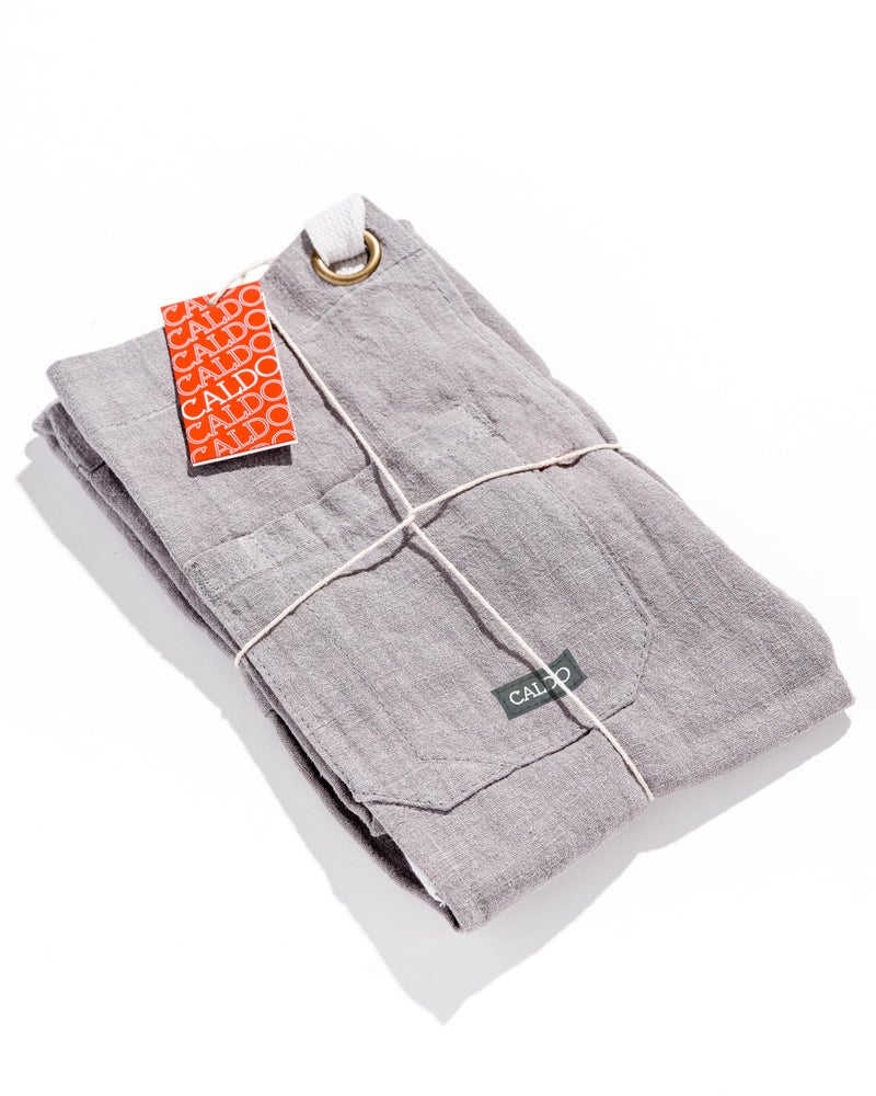 Caldo Linen Kitchen Apron for Cooking - Mens and Womens Linen Bib Apron for Professional Chef, Server, or Barista - Adjustable with Pockets (Grey) - Image 5