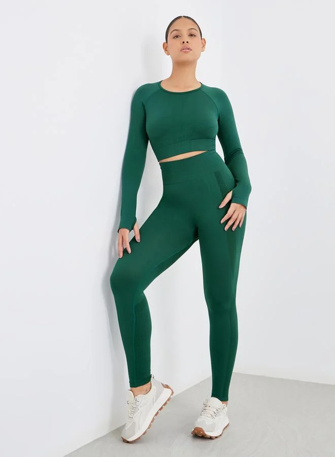 Styli Styli Seamless Tonal Jacquard Long Sleeve Crop Top and Leggings Set