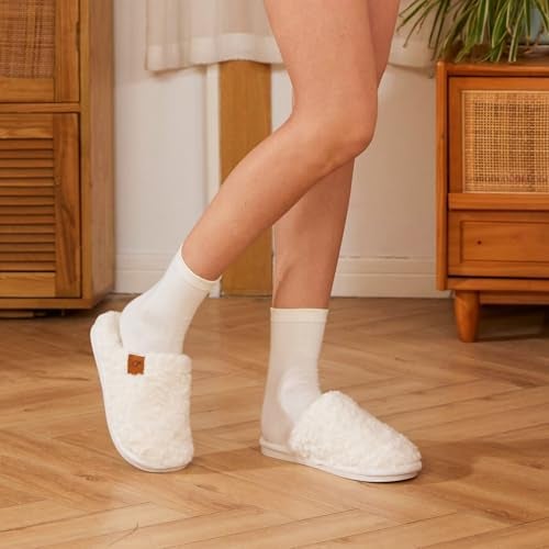 OOW Women's Fuzzy Slippers for Indoor House Shoes with Memory Foam Plush and Cute Slippers for Women - Image 3