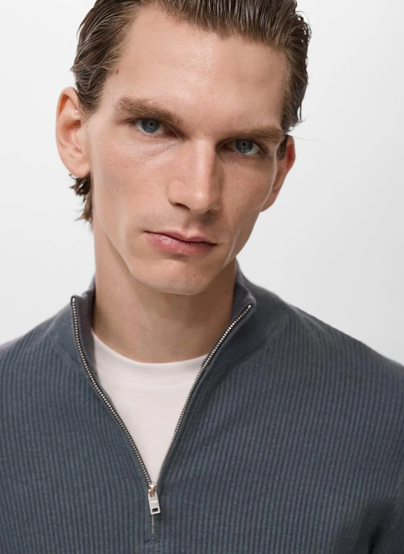 مانجو مان Ribbed sweater with zip neck
