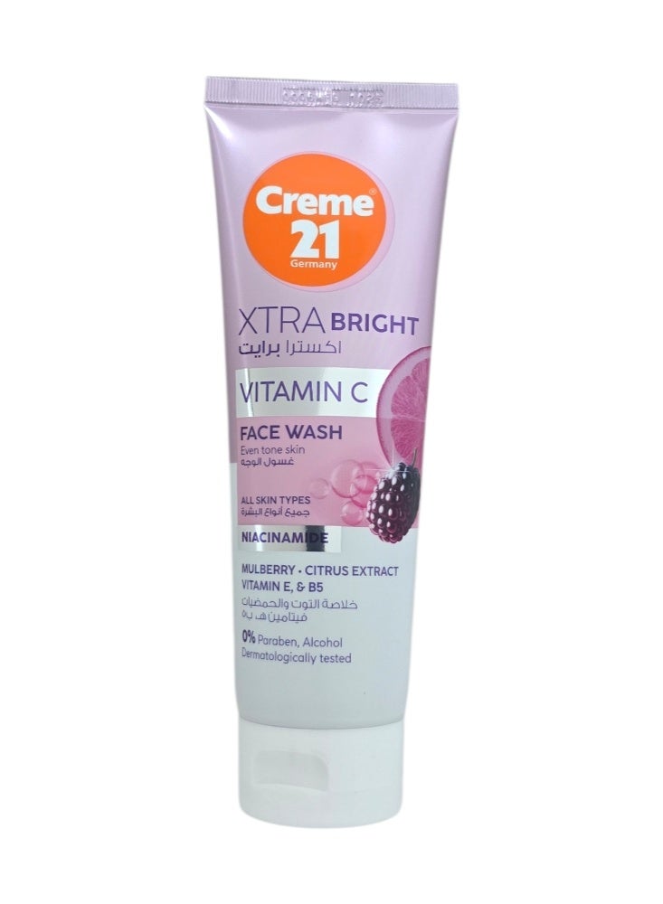 Creme 21 Xtra Bright Vitamin C Face Wash 100ml - Image 1