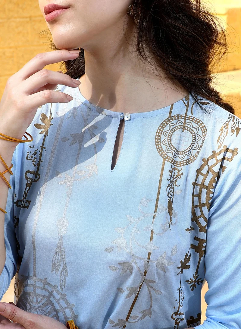  قصة Women's Icy Blue Dreamcatcher Print Kurta With Chalk White Trousers Set