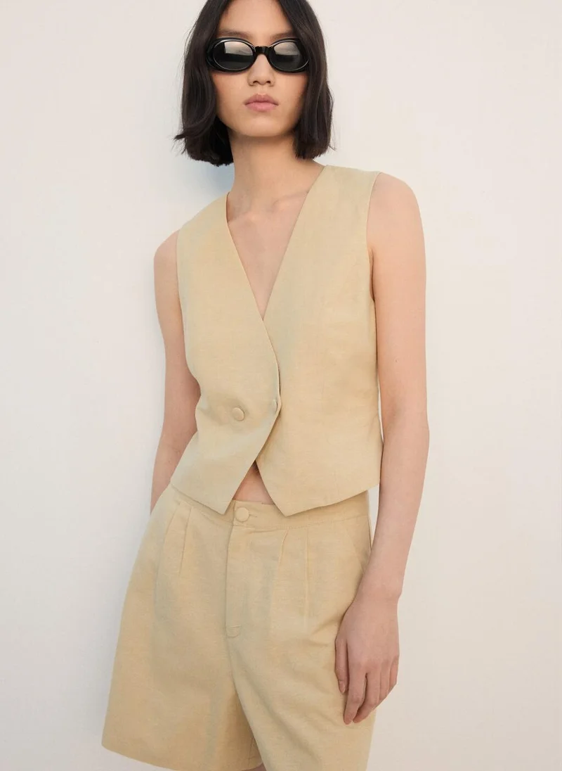 مانجو شورت كتان بقصة مستقيمة