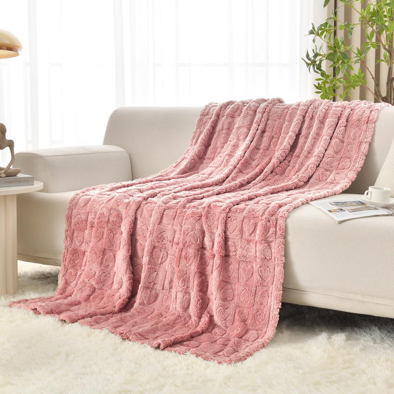 GIOKARNNA Heart Checkered Throw Blankets, for Love Mother Friends Pets,280 GSM Super Soft Warm Lightweight Fluffy Bed Blanket for Women Anniversaries(Pink,50"x60") - Image 2