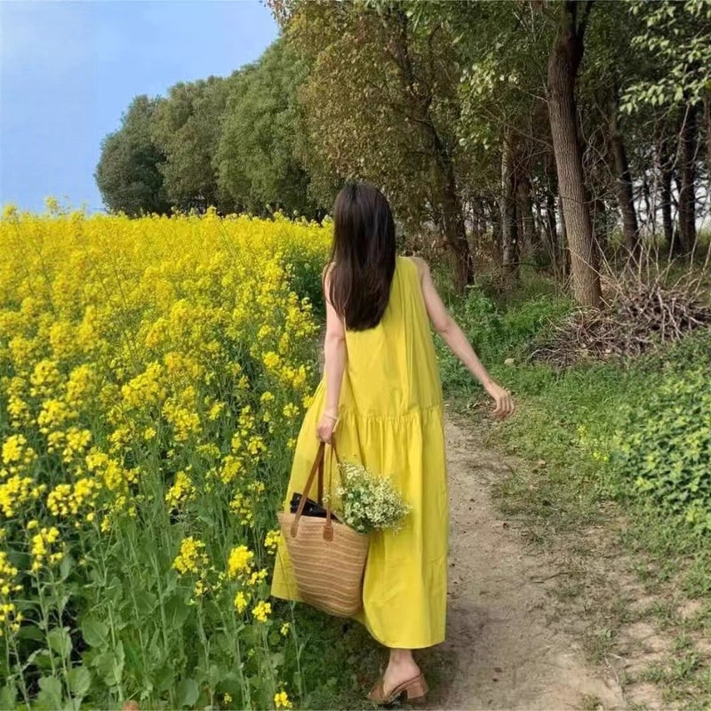 French Style Yellow Halter Neck Sleeveless Dress for Summer Beach Vacation 2025 - Image 4