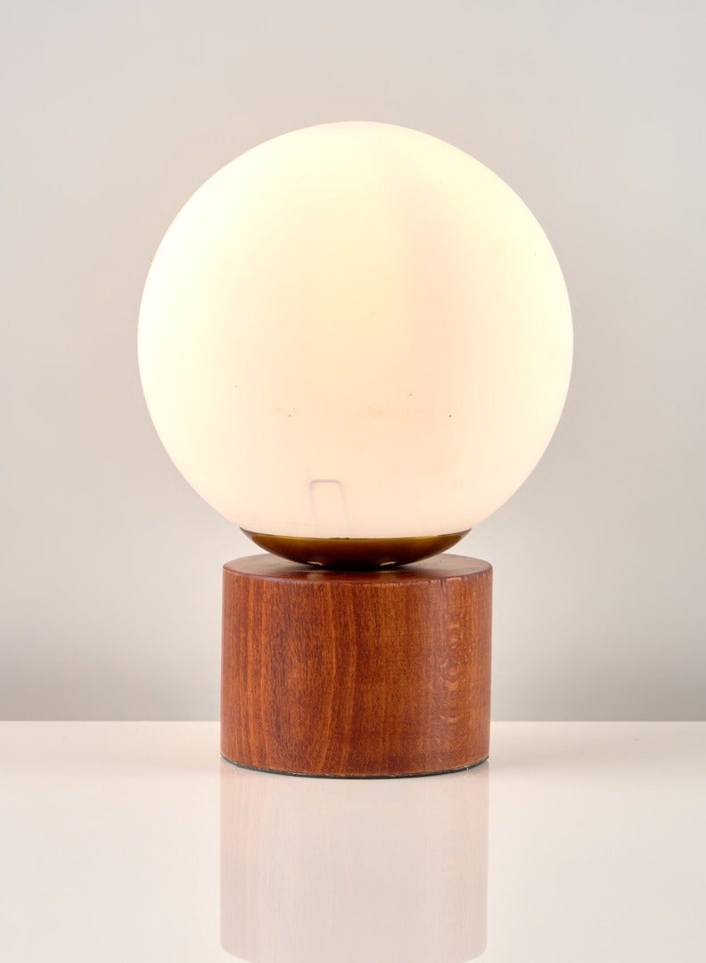 نجفة شوب ، لومينا اباجورة مودرن من نجفة شوب ، مصنوعة من اجود انواع الخشب الزان ، لون بني ، مقاس 8*12*20 - Image 1