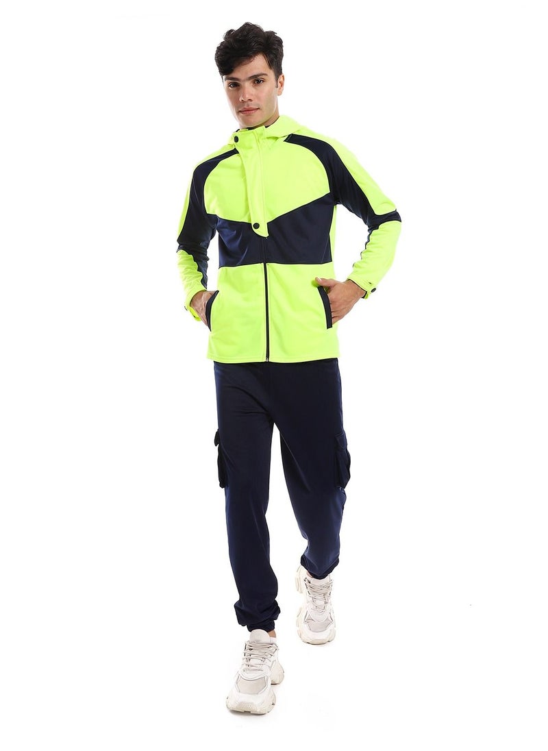 Hoodie With Pants Training Suit - pzsku/ZCC3A998C958A99AD9E4DZ/45/_/1689061771/d29d4481-c313-4ef0-b453-d63b16547a73