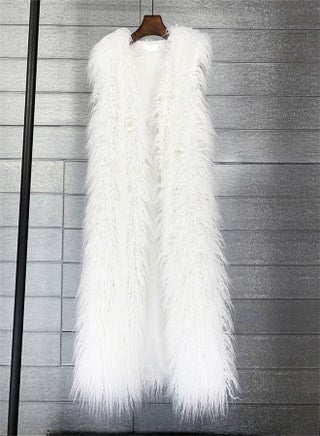 Extended Faux Fur Warm Vest White - pzsku/ZCC3C21B03A9E403641C1Z/45/_/1670343721/2664bf47-b2bc-4954-b69f-a3fbe6049d79