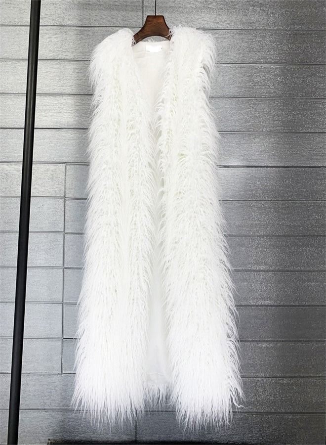 Loquat Extended Faux Fur Warm Vest White  - Image 1