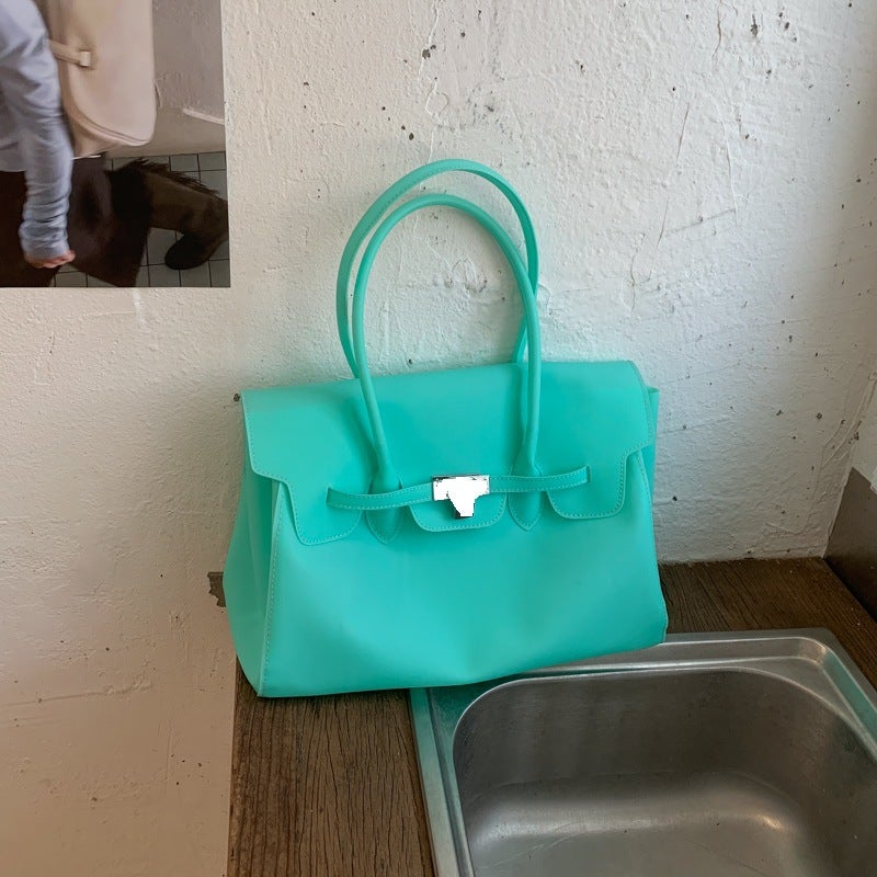 حقيبة توت من الجلي PVC بسعة كبيرة على طراز كيلي - Image 4