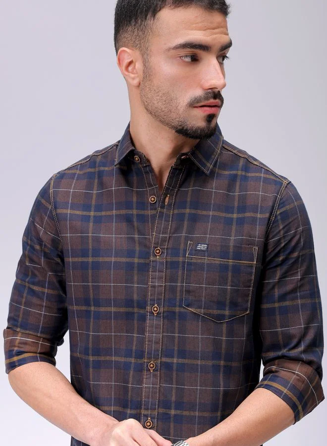 The Indian Garage Co Men Slim Fit Checkered Full Sleeves Cutaway Collar Casual Shirt