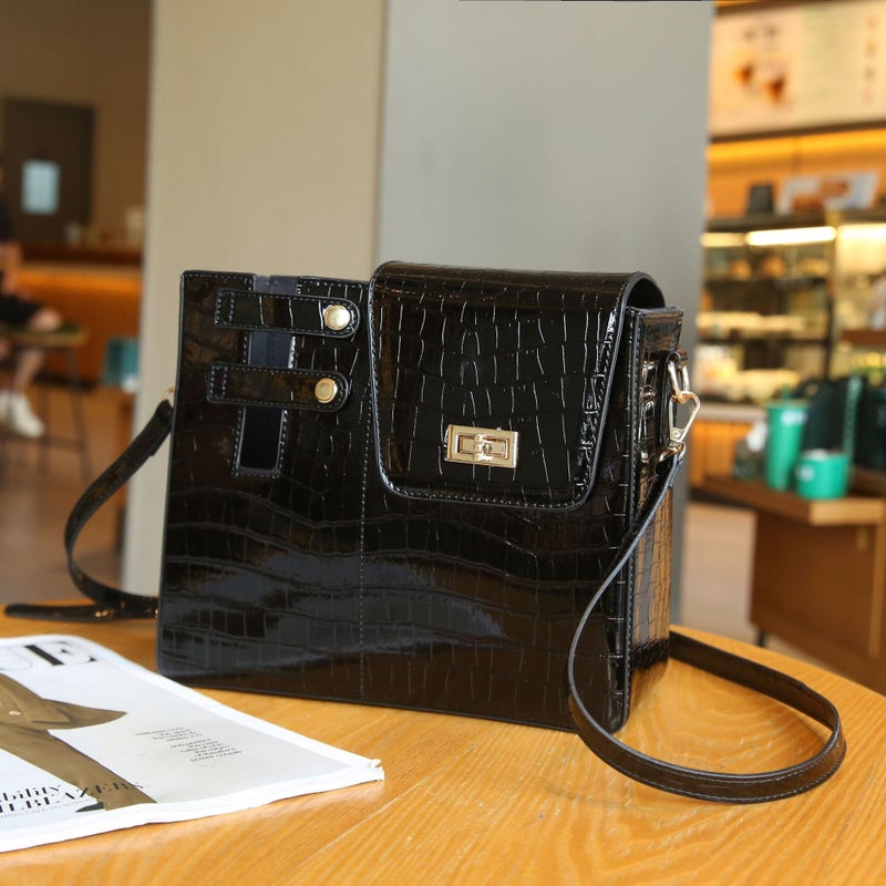 Spring Explosions Crocodile Pattern Water Cup Bag Outdoor Portable Shoulder Crossbody Bag Fashionable All-Match Multifunctional Small Square Bag - Image 4